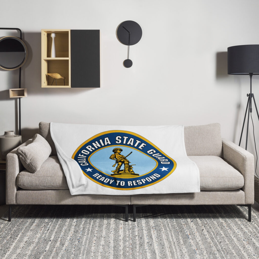 California State Guard Minuteman Throw Blanket - Image 2